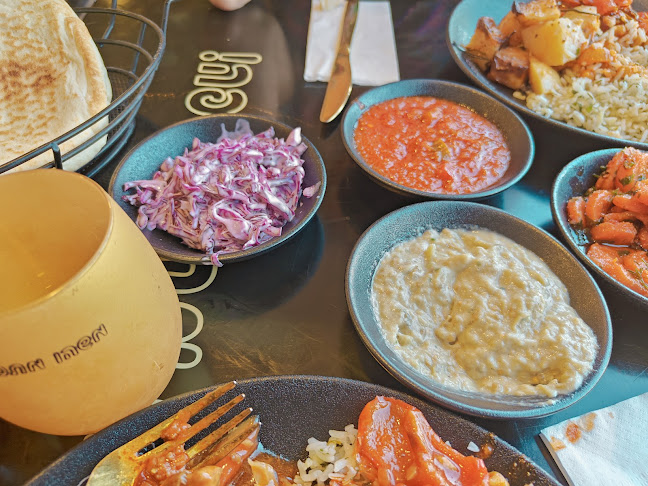 משהו מתבשל פה - מסעדה כשרה באילת - הסעדה