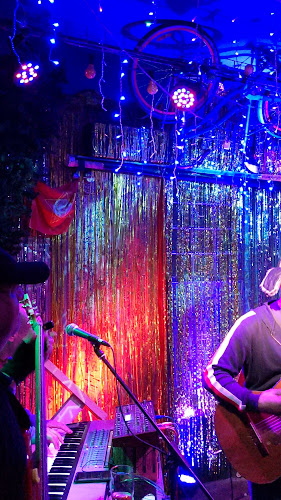 בסרביה - ירושלים