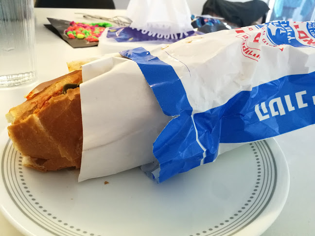 הסנדביץ' הטוניסאי - הסעדה