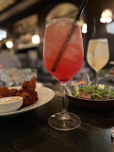 Opinii despre בייקר סאלון - Baker Saloon în פתח תקווה - הסעדה