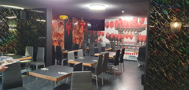 מסעדה אסייתית - הסעדה