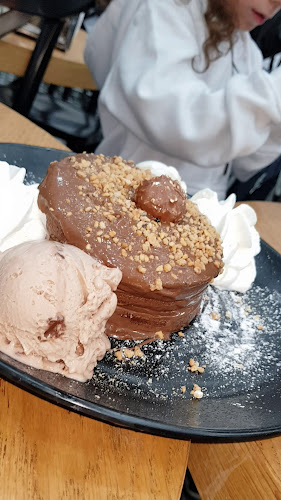 גלידה בבאר שבע - ג'ט לק | גלידה קינוחים ויוגורט | משלוחים | כשר - הסעדה