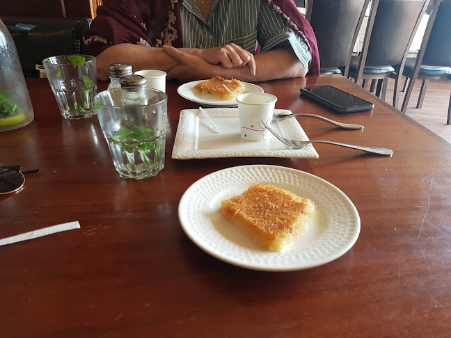 מסעדת שוואטינא - בת גלים - הסעדה