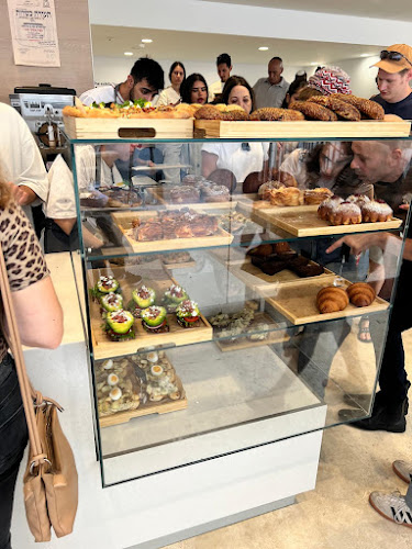 Hamigdal - המגדל