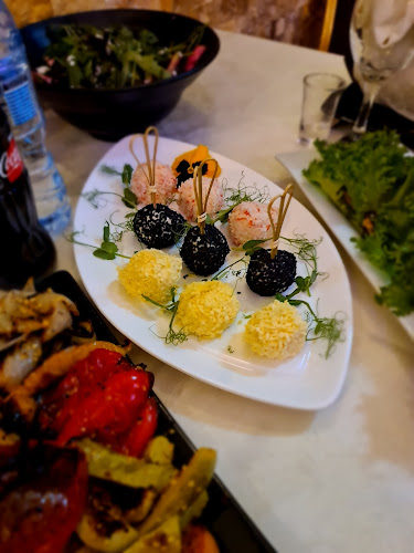 אריסטוקרט בר מסעדה