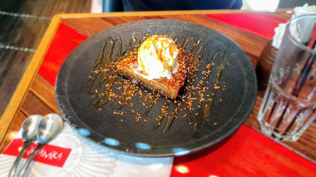 Opinii despre ג’פניקה רחובות în רחובות - הסעדה