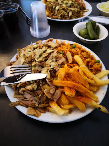 Opinii despre מסעדת מאמא în רמת השרון - הסעדה