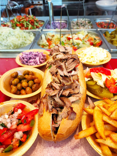 מסעדת פפה לאון רגר - הסעדה