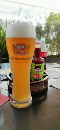 מוזס - הסעדה