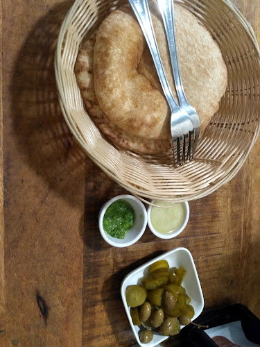 חומוס בר - הסעדה