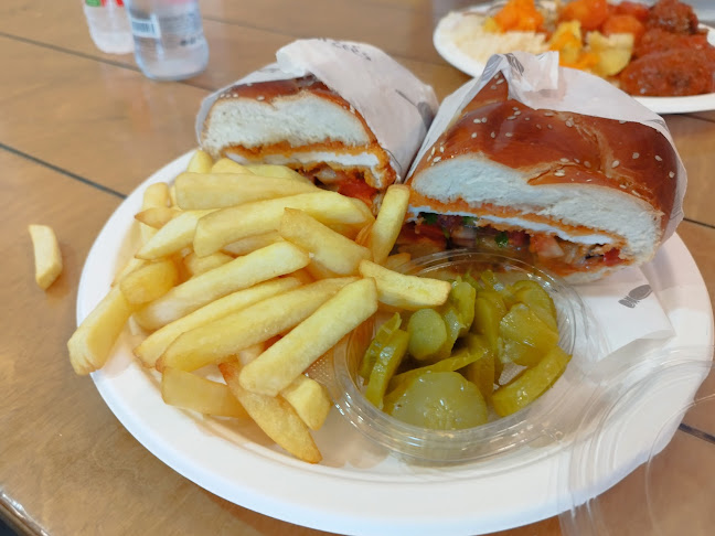 שניצלס - בני ברק