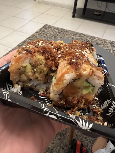 אושי אושי - הסעדה