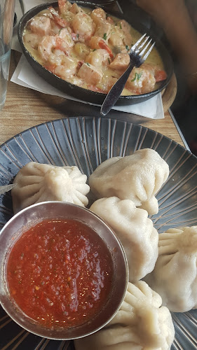 פטרה חוף הקשתות אשדוד - הסעדה