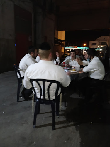 בערלה - מזון לגוף מוזיקה לנשמה - ירושלים