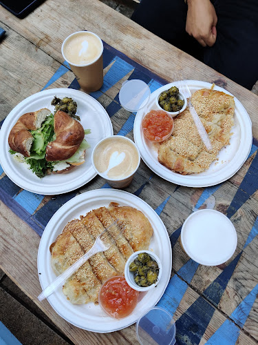 החלוצים ראש פינה בית קפה עגלת קפה - הסעדה