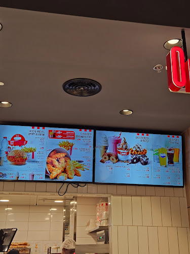 KFC Opera - הסעדה