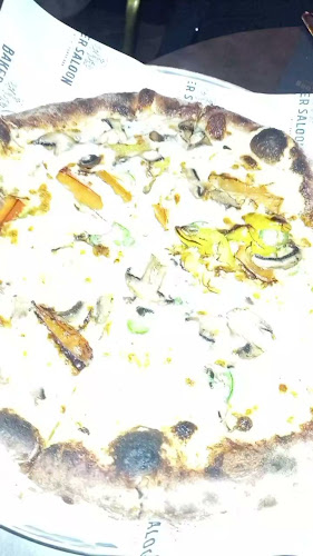 בייקר סאלון - Baker Saloon