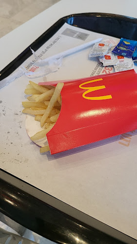 קניון עזריאלי אילון, דרך אבא הלל 301, רמת גן, 5259408