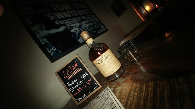 Opinii despre ג'אנגו בר *50% הנחה * א-ה 18-20:30 HAPPY HOURS în גבעתיים - הסעדה