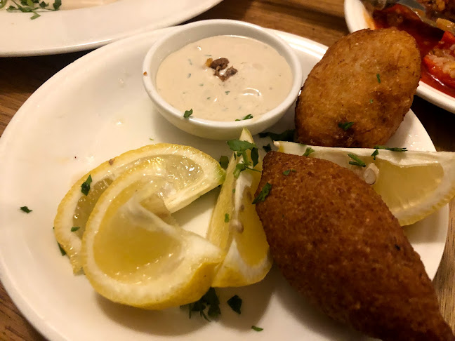 מסעדת אמא - הסעדה