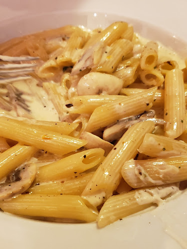 פנה פסטה בר - הסעדה