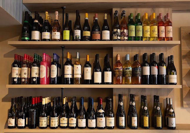 לוטי lotti wine spot - גבעתיים