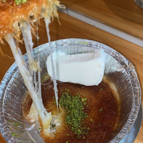 הכנאפה באשקלון - הסעדה