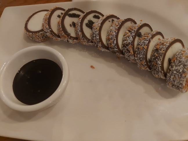 מסעדה אסייתית - סורה סושי לאונג'✔️אוכל אסייתי✔️סושי - הסעדה