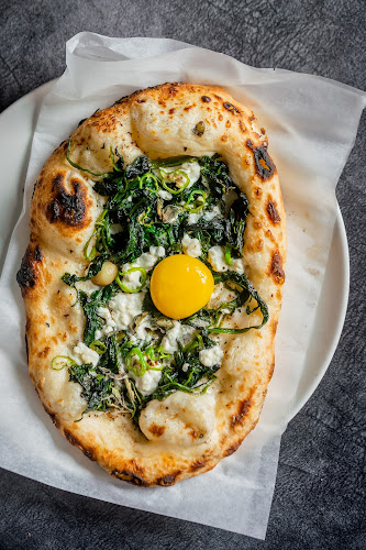 צ'נה תל אביב - הסעדה