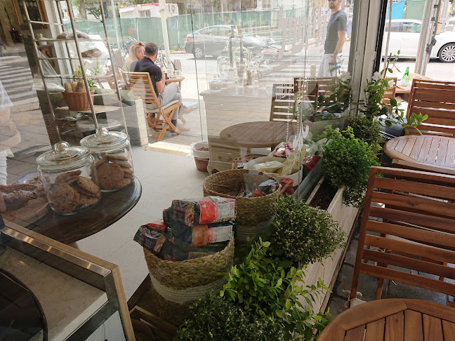 גלי ושיל - הסעדה