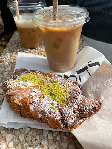 לחמנינה מרמורק - הסעדה