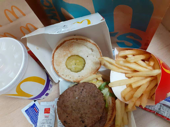 מקדונלד'ס - שרונה ת"א - הסעדה