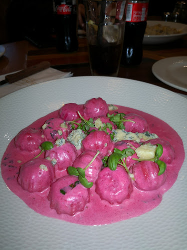 Piazza Grande - פיאצה גרנדה מסעדה איטלקית כשרה - הסעדה