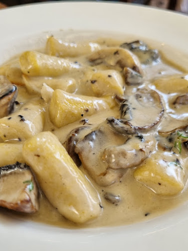 Comentarii opinii despre Tree Brasserie