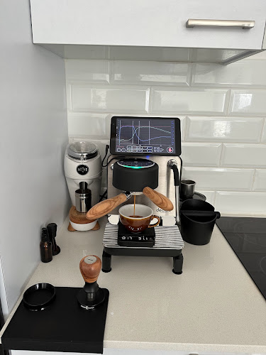 צוק קפה - בית קליה לקפה ייחודי - הסעדה