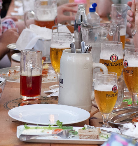 ביר גארדן - הסעדה