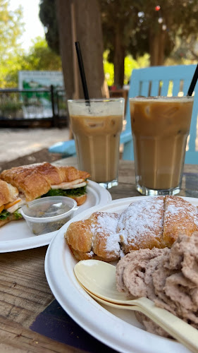 Opinii despre החלוצים ראש פינה בית קפה עגלת קפה în ראש פינה - הסעדה