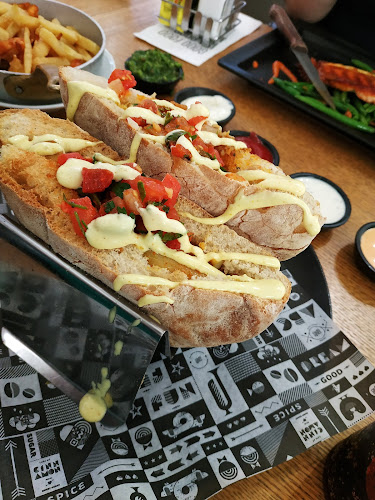 Comentarii opinii despre Café Café