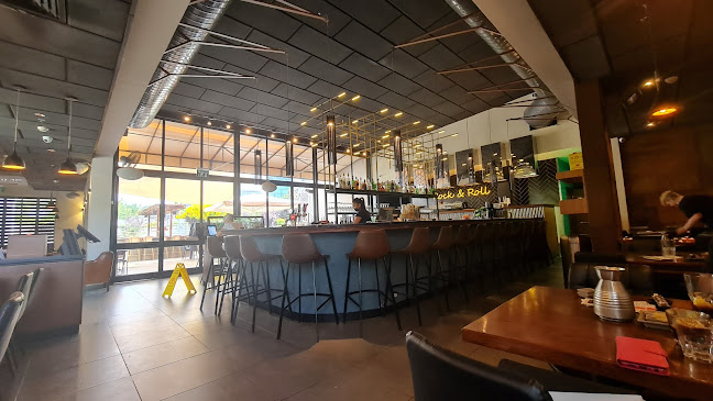 ג'פניקה קיסריה - הסעדה