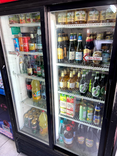 Comentarii opinii despre מעדניית גסטרונום | Gastronom Deli