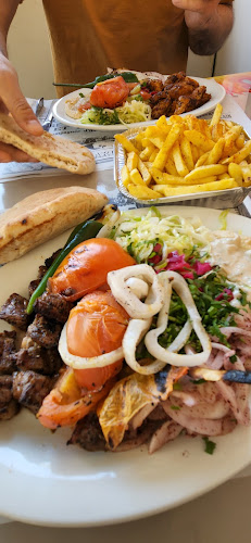 שיפודי משאוינא - הסעדה