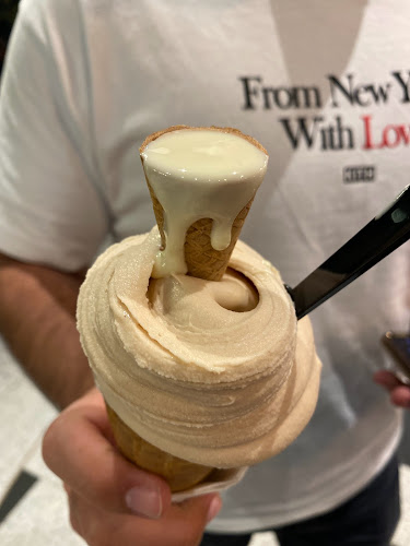 PINOLI GELATO -פינולי - קרית אונו