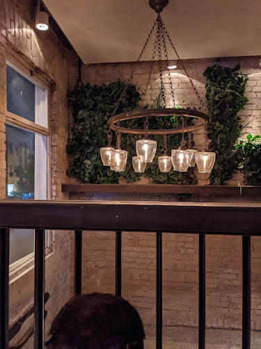 אריא - הסעדה