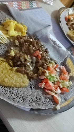 Comentarii opinii despre מסעדת "צלל" - מסעדה אתיופית