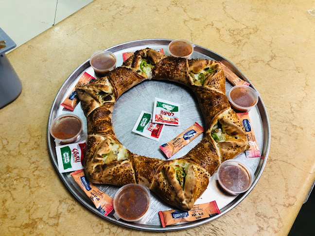 פיצה פצץ - הסעדה