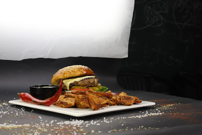 طربوش - مطعم وكوفي شوب - ام الفحم - הסעדה