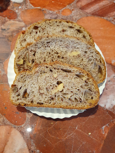 לחמנינה חולון - הסעדה