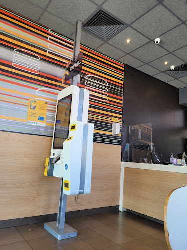 מקדונלד'ס - סטאר סנטר המתחם החדש (כשר) - אשדוד