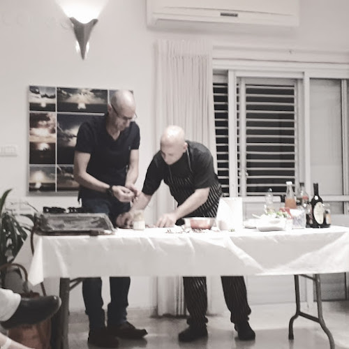 טעם השף: שף פרטי עד הבית | סדנאות בישול וקייטרינג לאירועים