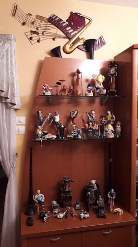 קונדיטוריה שני חנות המפעל - חיפה